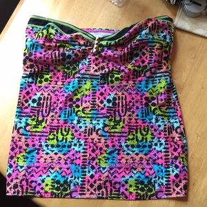 Mudd swim top size XL